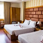 Win Hotel - 43 Duong So 10, Kdc Trung Son, Binh Chanh- By Bay Luxury